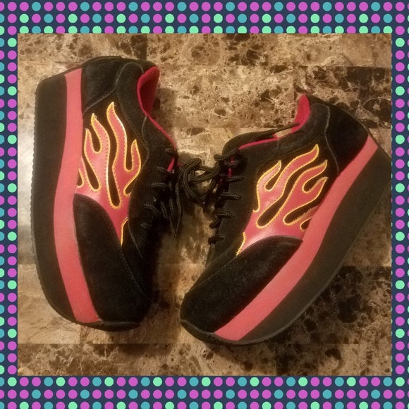 Volatile Shoes - Vintage volatile shoes